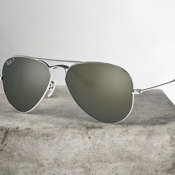 RB3025 Aviator Large Metal Eyeglasses Frames by Ray Ban Ray-Ban RB3025 Metal Aviator Sunglasses